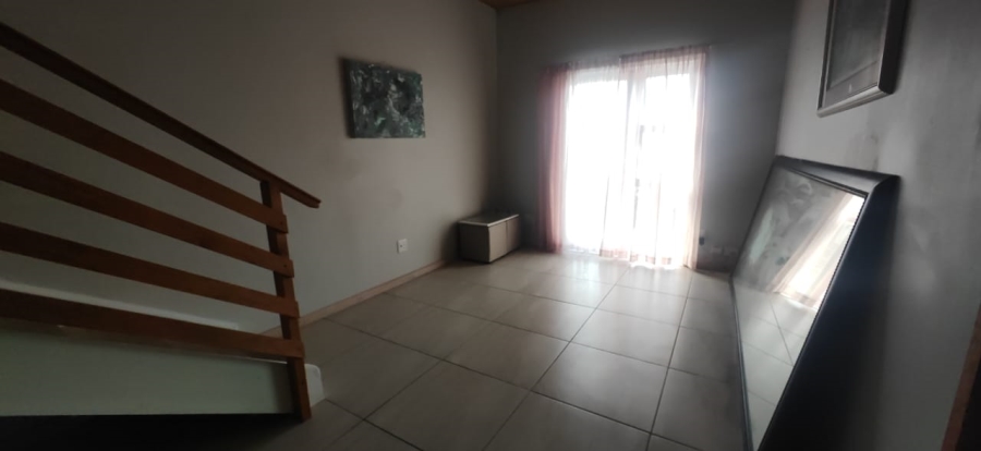 5 Bedroom Property for Sale in Seemeeu Park Western Cape